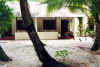 Isole Maldive Asdu Sun island resort isola di Asdhoo atollo di male nord by Mara