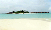 Olhuveli luglio 2002 by Antonella&Lino
