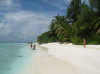 isole maldive fotografie spiaggia sud-ovest informazioni consigli utili bathala resort isola di bathalaa atollo di ari nord by Claudia&Dario di www.tuttomaldive.it gruppo novembre 2006