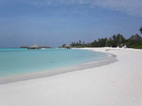 isole maldive foto informazioni consigli utili isole maldive coco palm resor isola di dhunikolhu atollo di baa by Claudia&Massimo dicembre 2004