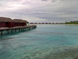 isole maldive fotografie informazioni consigli utili isole maldive dhonveli resort isola di kanu huraa atollo di male nord Agosto 2006 by Silvia e Cristina