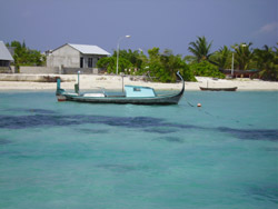 L'isola, nell'atollo di Felidhu, sulla quale  in corso di realizzazione la struttura che ospiter la sede maldiviana dell'Universit Bicocca
