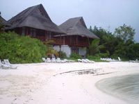 maldive foto photo informazioni consigli utili isole maldive olhuveli resort isola di olhuveli atollo di male sud by Patrizia,Rebecca e Massimo novembre 2004