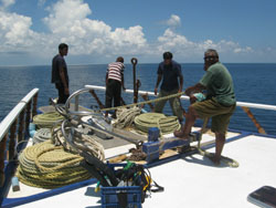 crociera maldive sharifa boat isole maldive fotografie video informazioni notizie sharifa motoryacht in legno a tre ponti di costruzione maldiviana by Blue Tribe crociera alle maldive sharifa nel marzo 2009 by Claudia e Dario di TuttoMaldive.it