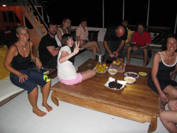 crociera maldive sharifa boat isole maldive fotografie video informazioni notizie sharifa motoryacht in legno a tre ponti di costruzione maldiviana by Blue Tribe crociera alle maldive sharifa nel marzo 2009 by Claudia e Dario di TuttoMaldive.it