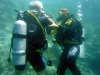 in diretta dalle maldive per www.tuttomaldive.it : patrizio roversi e enzo lezione sott'acqua 