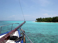 Isole Maldive Crociera culturale e Villa Stella Maldive luglio 2003 Ari nord, Ari sud, Nord Nilandhoo, Sud Nilandhoo Ribudhoo by Claudia&Dario di www.tuttomaldive.it