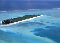 Isole Maldive resort Holiday Island isola di Dhiffushi atollo di Ari sud
