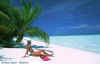 Foto / Photo / informazioni Maldive resort Holiday Island isola di Dhiffushi atollo di Ari sud by LastminuteMaldives