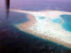 isole Maldive gennaio 2003 Twin Island resort isola di Maafushivaru atollo di Ari sud by Lalla&Stefano : vista dall'alto