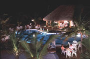 Isole Maldive Machchafushi resort isola di Machchafushi atollo di Ari sud : la piscina