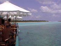 Isole Maldive Sun Island resort isola di Nalaguraidhoo atollo di Ari sud nel settembre 2003 by Fabiana&Andrea