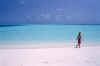 beachnishi4-sh.jpg (22228 byte)