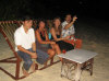 isole maldive fotografie aperitivo gruppo tuttomaldive informazioni consigli utili bathala resort isola di bathalaa atollo di ari nord by Claudia&Dario di www.tuttomaldive.it gruppo novembre dicembre 2006