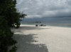 isole maldive fotografie spiaggia nord-est informazioni consigli utili bathala resort isola di bathalaa atollo di ari nord by Claudia&Dario di www.tuttomaldive.it gruppo novembre 2006