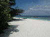 isole maldive fotografie spiaggia nord-est informazioni consigli utili bathala resort isola di bathalaa atollo di ari nord by Claudia&Dario di www.tuttomaldive.it gruppo novembre 2006