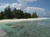 isole maldive fotografie spiaggia nord-ovest informazioni consigli utili bathala resort isola di bathalaa atollo di ari nord by Claudia&Dario di www.tuttomaldive.it gruppo novembre 2006