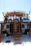 isole maldive novembre-dicembre 2003: crociera safari Maavahi boat con Albatros Top Boat By Claudia&Dario di www.tuttomaldive.it : equipaggio della barca