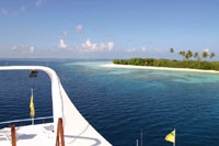isole Maldive novembre-dicembre 2003: Crociera Safari Maavahi boat con Albatros Top Boat : l'isola deserta di Anbara