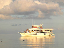 isole Maldive Crociera Safari Maavahi boat con Albatros Top Boat 