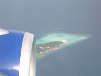 foto informazioni consigli utili del viaggio alle isole maldive dhonveli resort isola di kanu huraa atollo di male nord maggio 2004 by Claudia&Dario di www.tuttomaldive.it