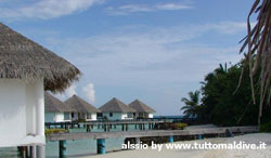 fotografia pontili overwater - isole maldive fotografie video informazioni notizie consigli di viaggio maldive gangehi resort atollo di ari nord gennaio 2008 by Dani e Alssio (utente forum maldive alssio)