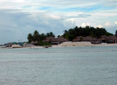 fotografie delle lamentele e dei disservizi subiti da Andrea ed Sabrina nei confronti del tour operator hotelplan per il viaggio presso il bodu huraa resort isola di boduhuraa atollo di male sud nell'ottobre2006