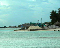 fotografie delle lamentele e dei disservizi subiti da Andrea ed Sabrina nei confronti del tour operator hotelplan per il viaggio presso il bodu huraa resort isola di boduhuraa atollo di male sud nell'ottobre2006