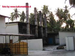 fotografie delle lamentele di Denise nei confronti del tour operator reliance per i disagi e i disservizi subiti in occasione del viaggio al club faru isola di farukolhufushi atollo di male nord nell'aprile 2006