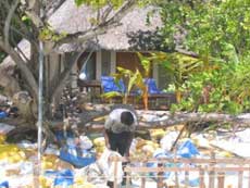 fotografie isole maldive le lamentele, disguidi, disservizi e i reclami dei disagi subito da Fabrizio&C in occasione del viaggio al vilu reef resort isola di meedhuffushi nel febbraio 2006