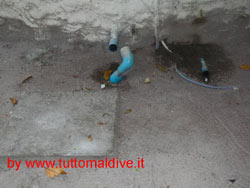 fotografie delle lamentele, disguidi, disservizi e i reclami dei disagi subiti da Alessandro Emanuela Giulia e Elena durante il viaggio al bathala island resort isola di bathalaa atollo di ari nord nell' agosto 2007 con il tour operator azemar