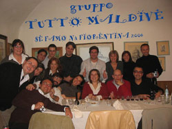 foto notizie e news isole maldive secondo raduno degli amici di www.tuttomaldive.it con la serata trascorsa a mangiare, bere e a parlare di viaggi alle isole maldive