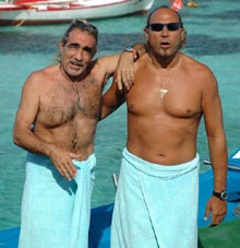 isole maldive fotografie informazioni isola di madoogali atollo di ari nord by Gabriela&Bruno agosto 2005
