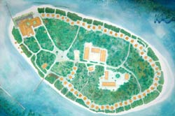 isole maldive fotografie informazioni isola di madoogali atollo di ari nord by Gabriela&Bruno agosto 2005